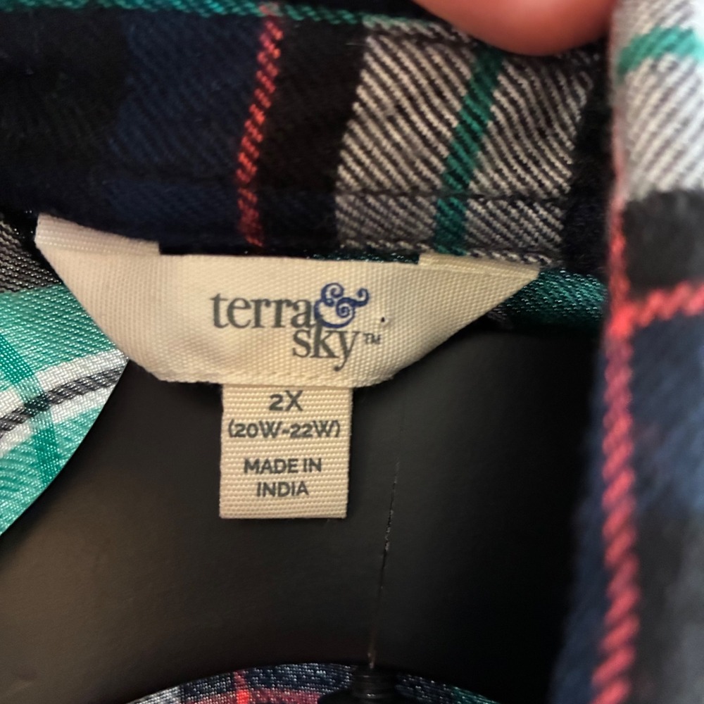 Terra & Sky Womens 2X Green Plaid Button Down Flannel Shirt Long Sleeve Viscose - Picture 6 of 8